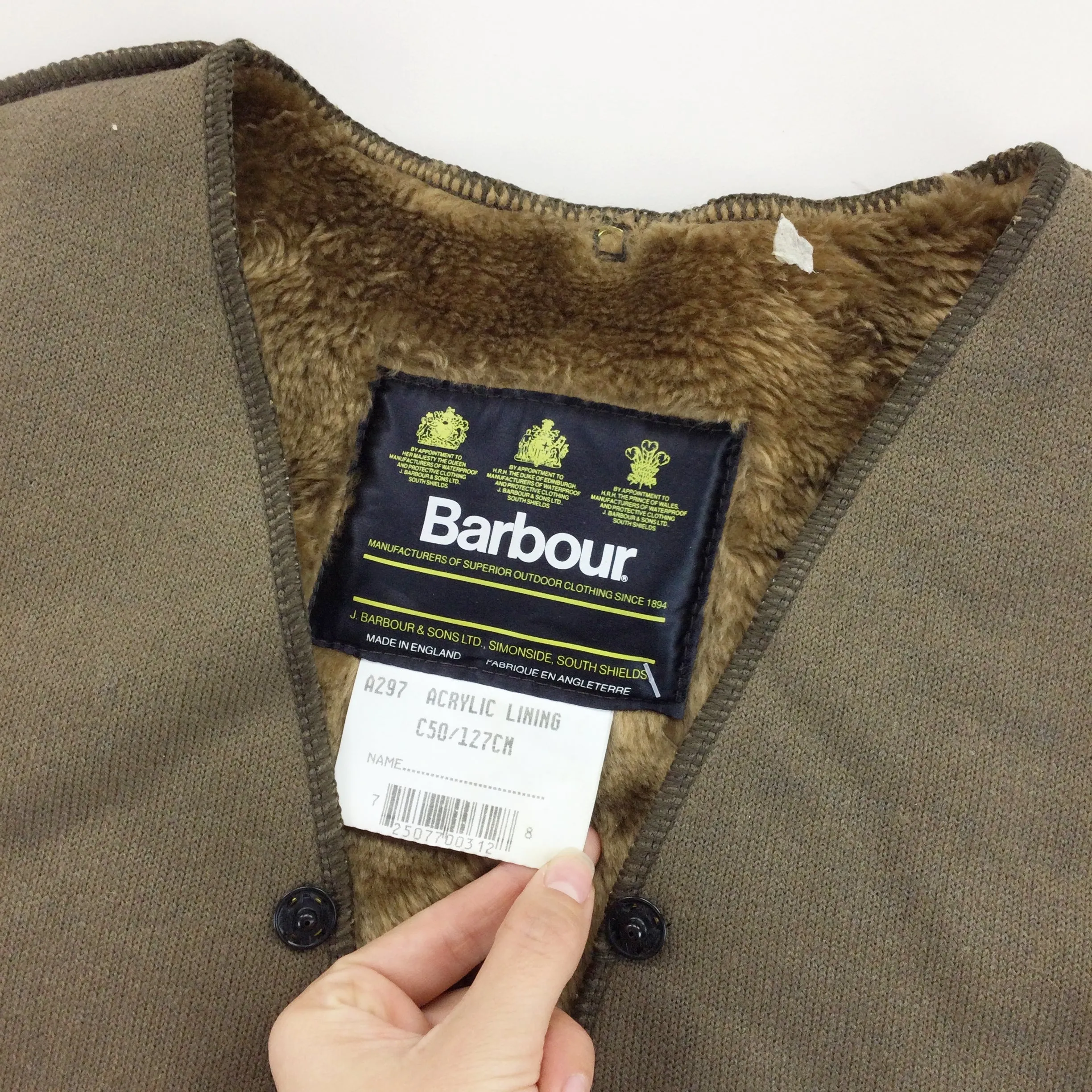 Barbour A297 Acrylic Lining - C50/127cm