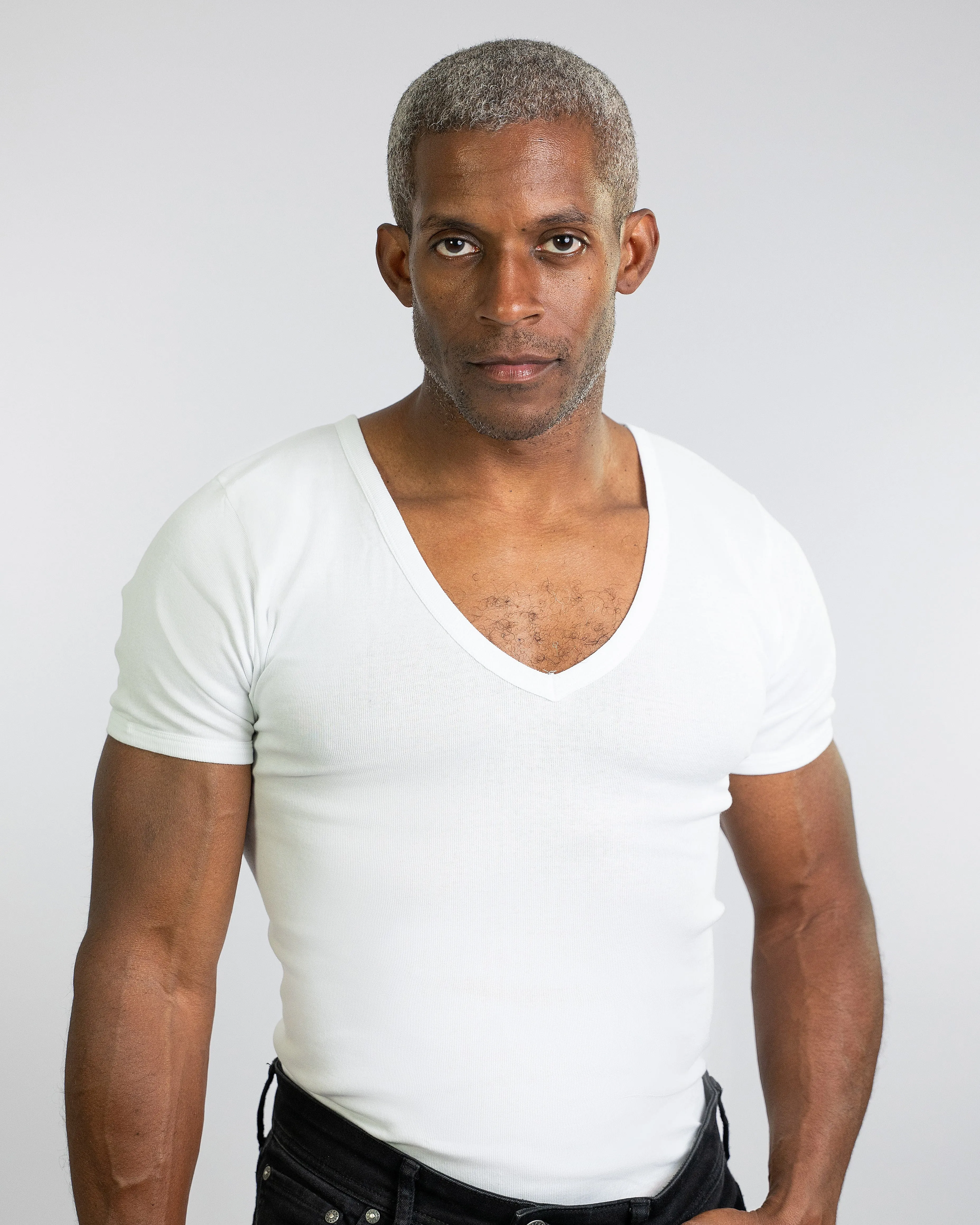 Den italienske | Dyb V-neck undertrøje