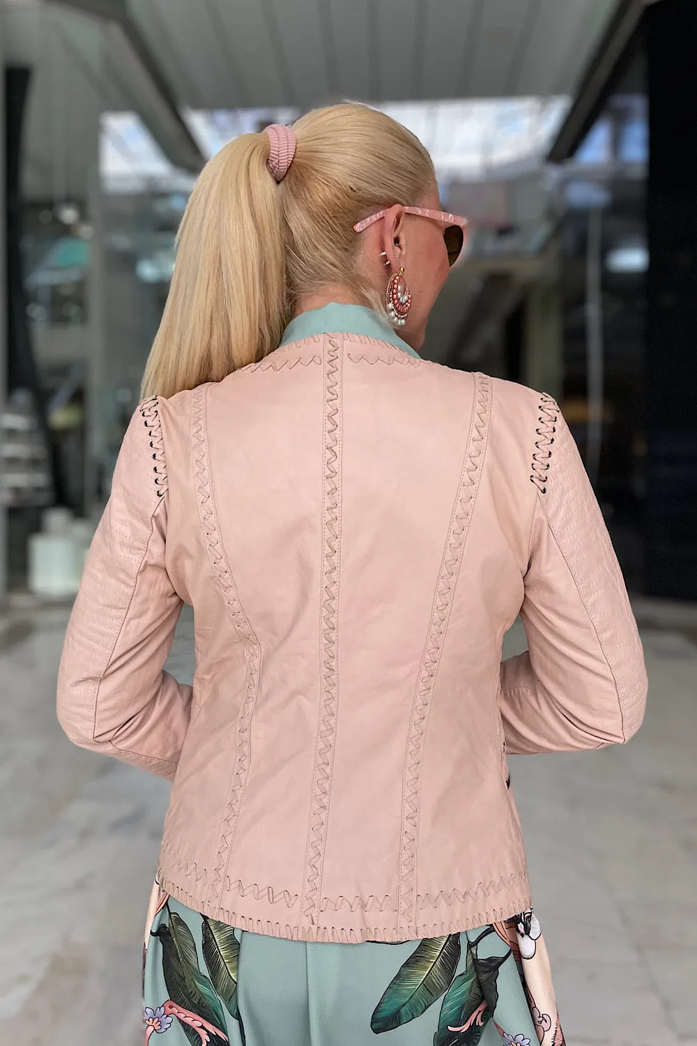 JACKET LEATHER ΜΕ ΤΣΕΠΕΣ
