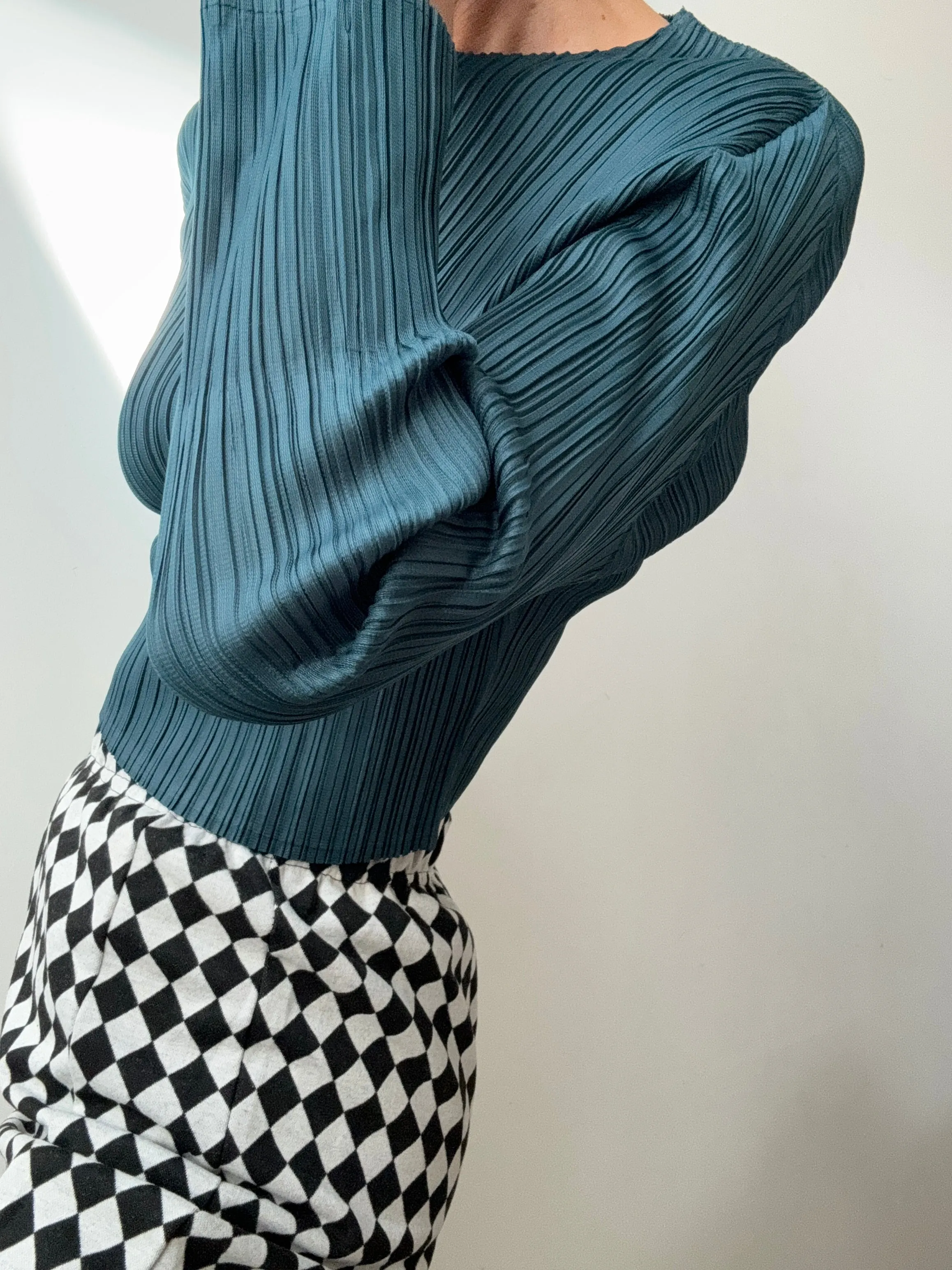 Pleat Me Long Sleeve Crop Top Teal
